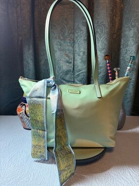 kate spade Mint Green Tote with Accent Scarf 11 x 10
